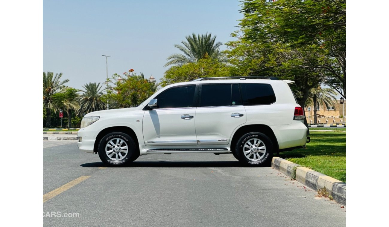 تويوتا لاند كروزر TOYOTA LAND CRUSER MODEL 2009 GCC SPACE V6 GXR