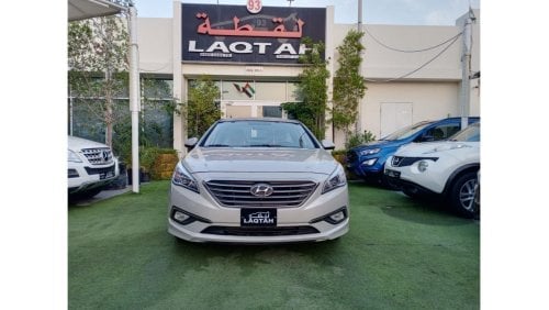 Hyundai Sonata 2016 Gulf model, cruise control, rear camera screen, front and rear air conditioning, alloy wheels i