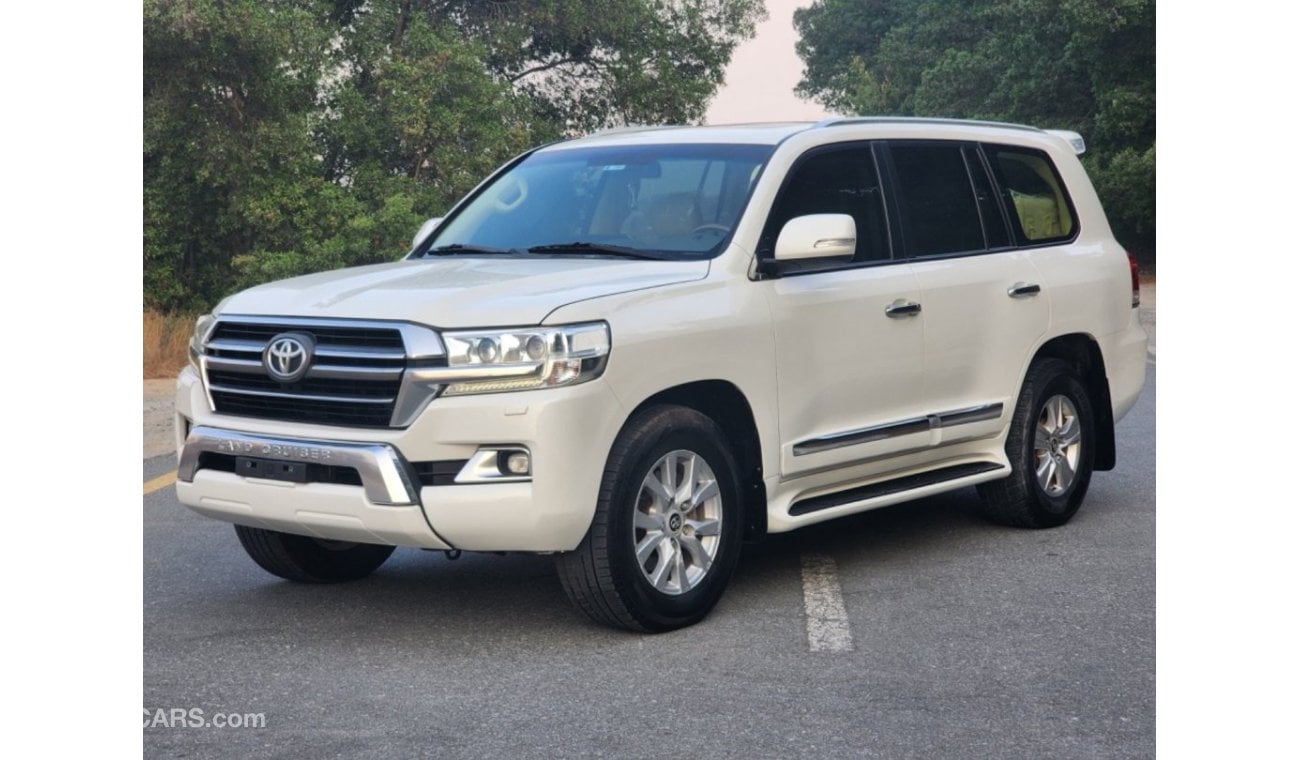 Toyota Land Cruiser GXR Left hand drive Diesel