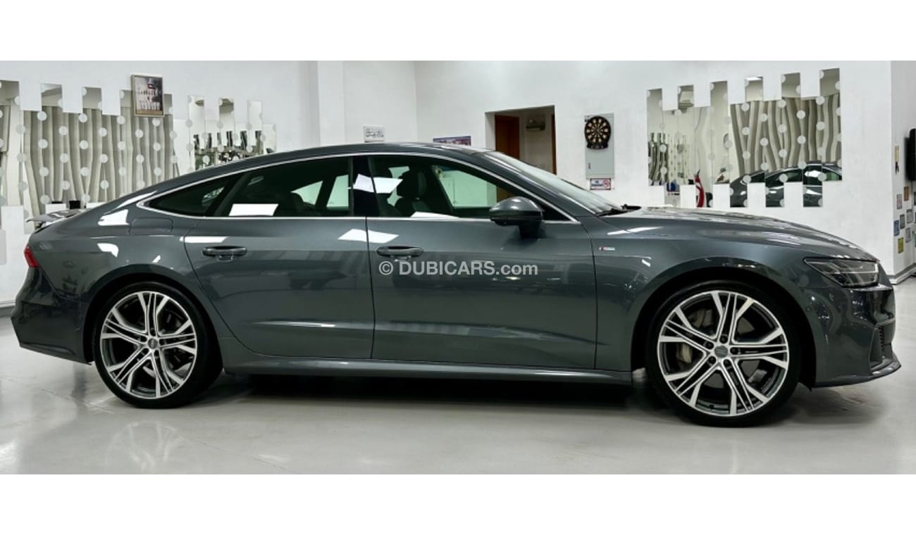 Audi A7 55 TFSI quattro S-Line Style & Comfort package GCC .. FSH .. Original Paint ., S line .. Perfect Con