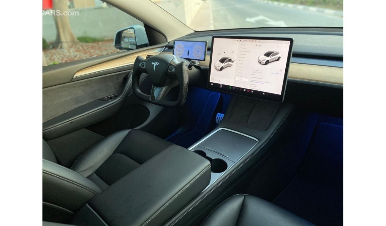 تسلا موديل Y TESLA Y PERFORMANCE 2022- WITH 1 YEAR WARRANTY