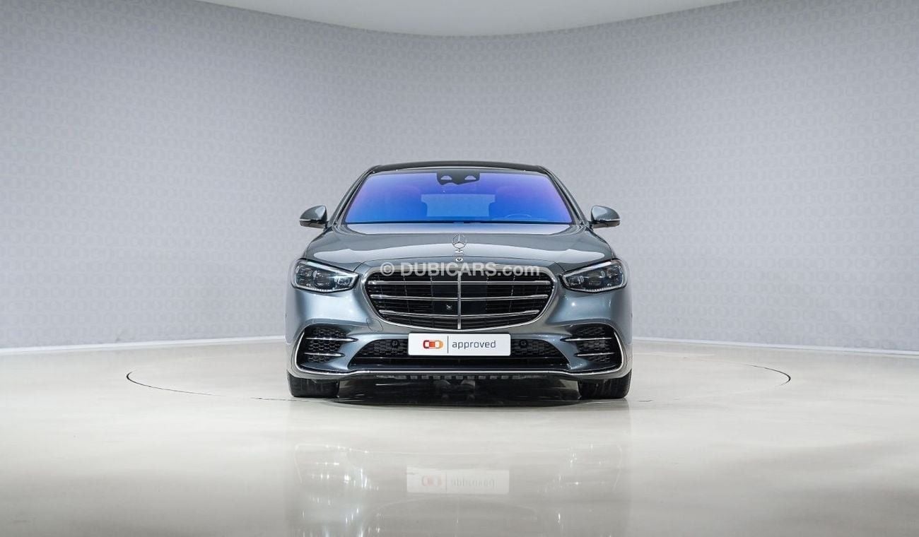 مرسيدس بنز S 580 AMG Line - AED 8,550 P/M - Warranty till 07/2027