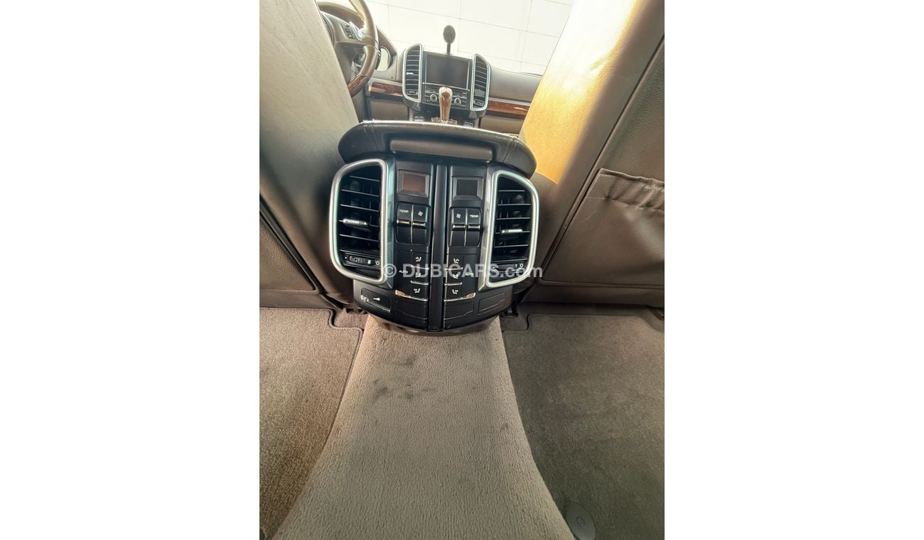 بورش كايان S, V8, 4.8L, GCC, Agent’s maintenance, Good condition