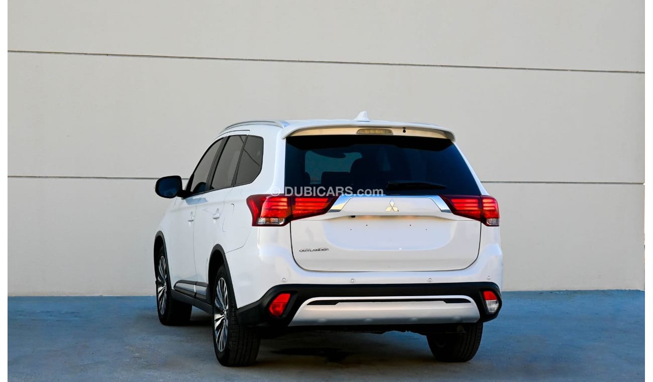 Mitsubishi Outlander Mitsubishi Outlander 2020 GLS 4X4 GCC in excellent condition, inside and out, under warranty