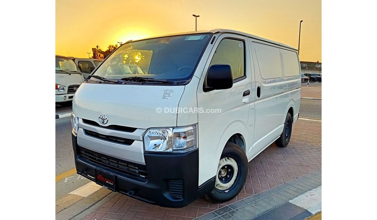 تويوتا هاياس TOYOTA HAICE STD ROOF CARGO 2.5L DIESEL M/T 2024 MODEL