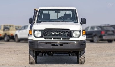 تويوتا لاند كروزر 2024 TOYOTA LAND CRUISER LC79 SC 4.0L PETROL MT - EXPORT ONLY