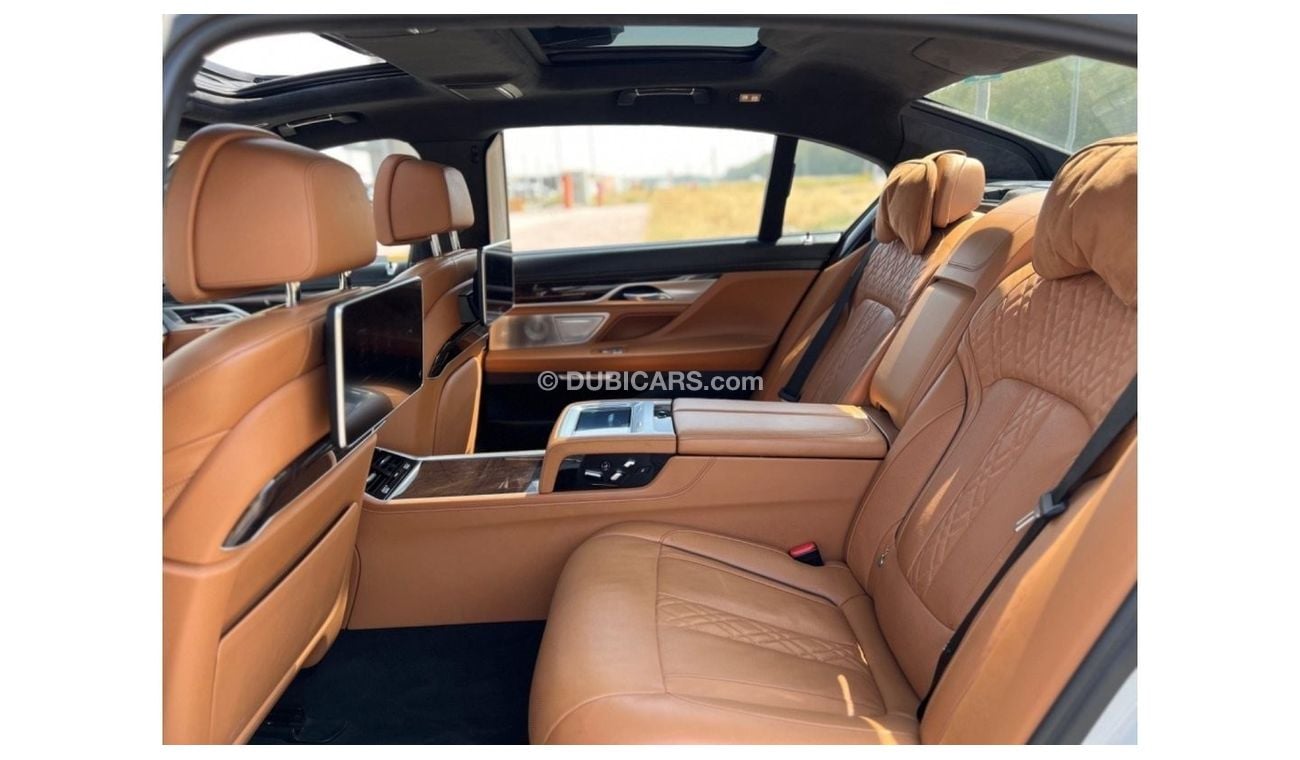 BMW 750Li Luxury Plus