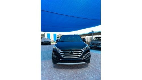 Hyundai Tucson car in perfect condition 2018 with a 1.6 turbocharged engine with only 35,000 miles 2 WD