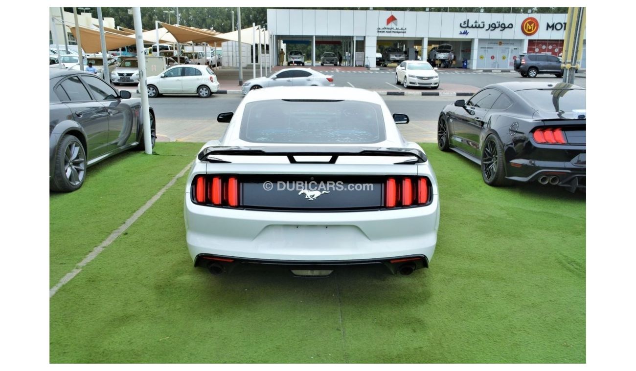 Ford Mustang EcoBoost ECO-BOOST