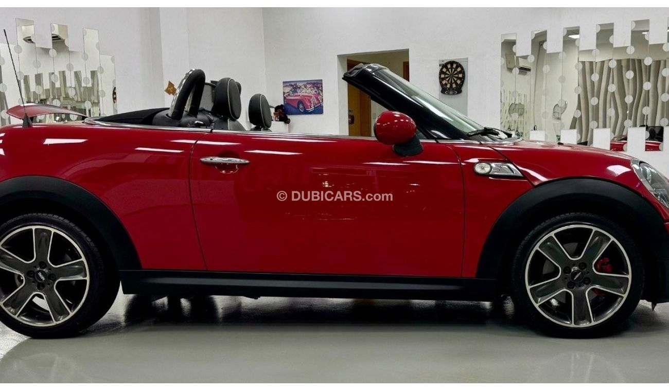 Mini Cooper S Cabrio GCC .. Convertible .. 4CYL .. Perfect Condition