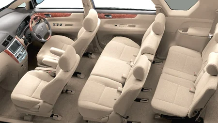 تويوتا إبسام interior - Seats