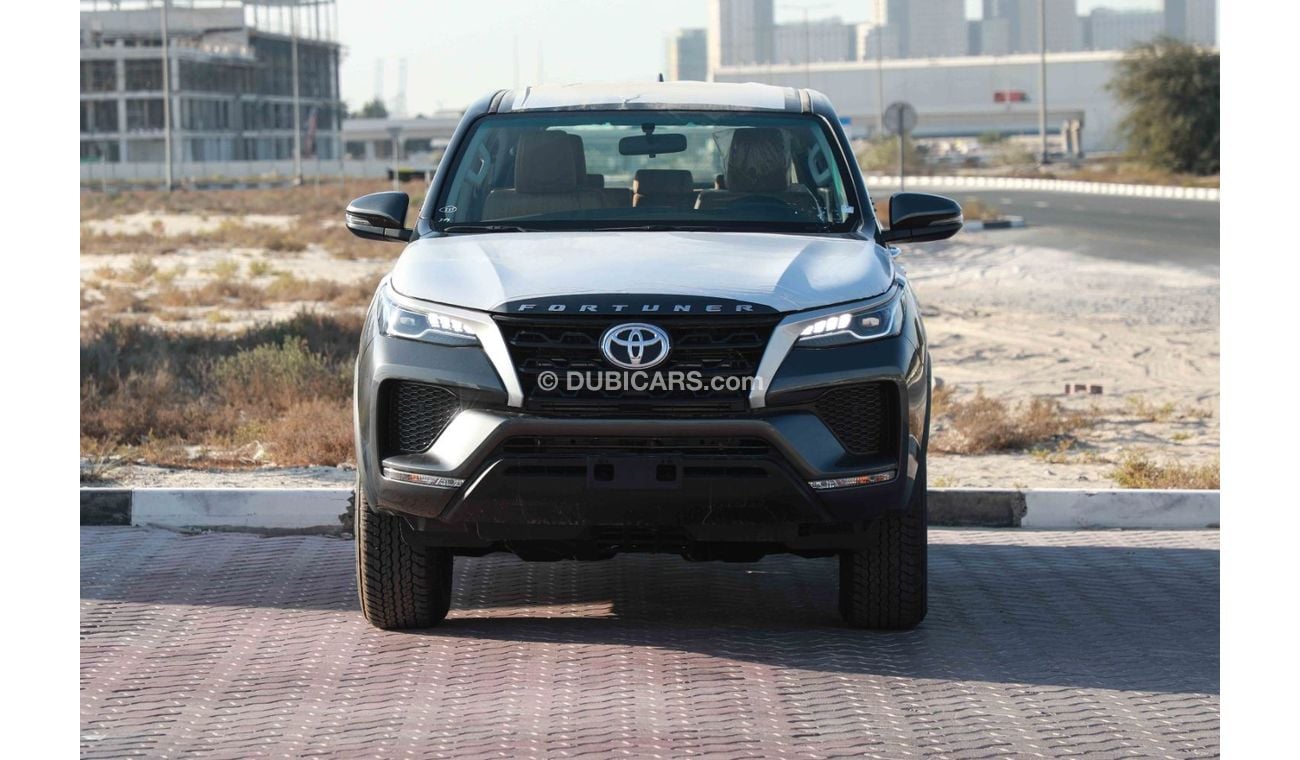 تويوتا فورتونر 2024 TOYOTA FORTUNER LOW 2.4 - GREY METTALIC inside QUARTZ | Export Only