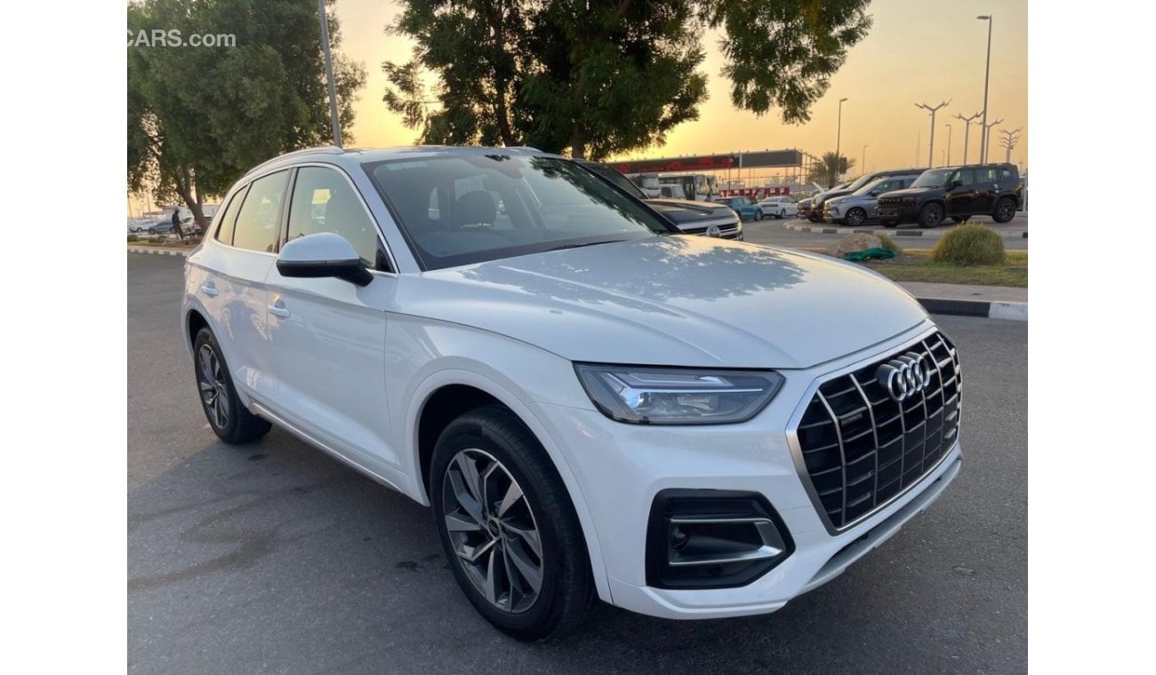 Audi Q5 English