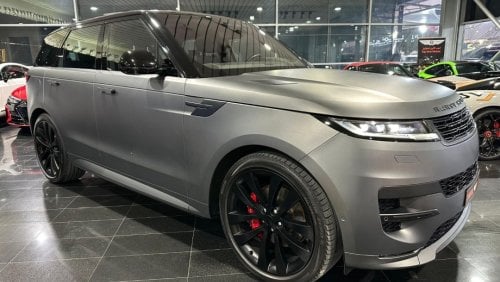 Land Rover Range Rover First Edition