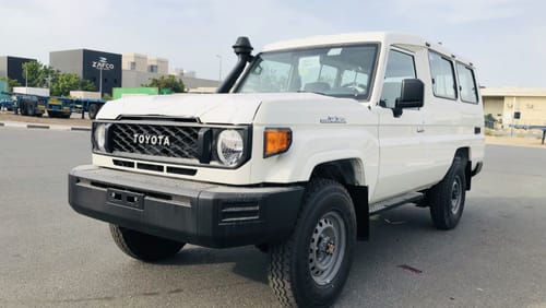 Toyota Land Cruiser Hard Top 78 4.2L Diesel 2024YM