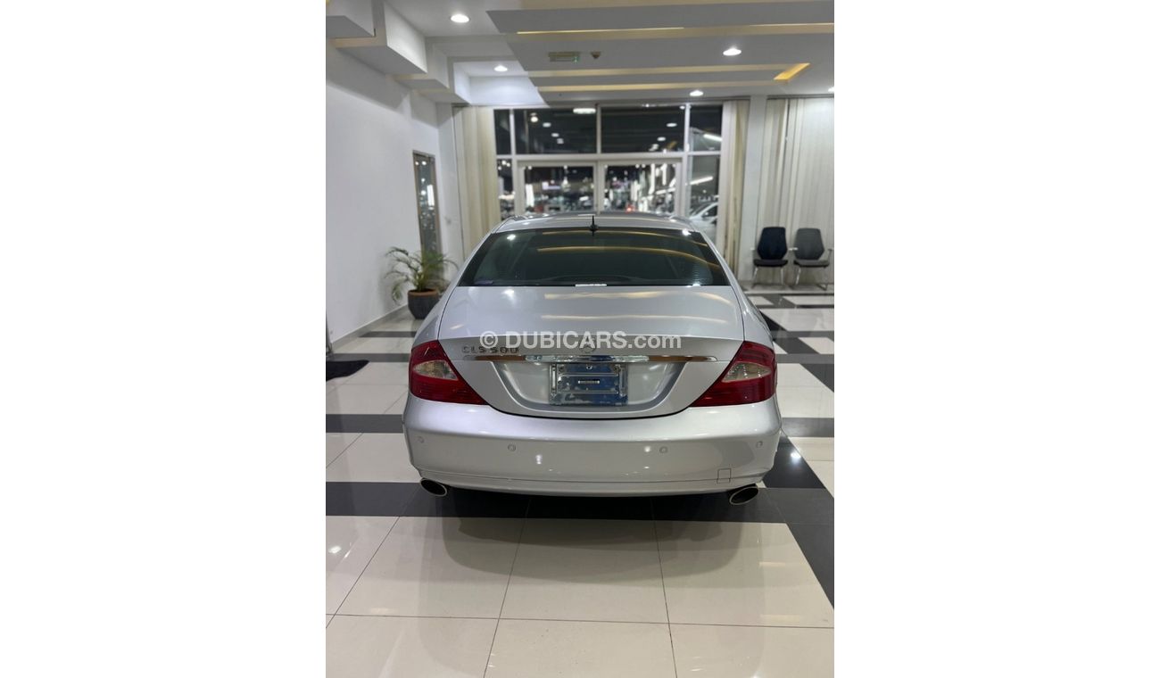 مرسيدس بنز CLS 500 MERCEDES BENZ CLS500  MODEL2007 WITHOUT ANY ACCIDENT