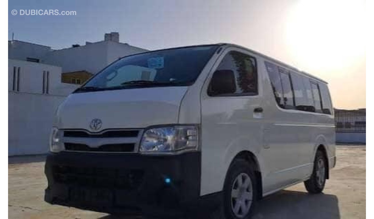 تويوتا هاياس TOYOTA HIACE 2.7L 15-STR M/T PTR (EXPORT ONLY)