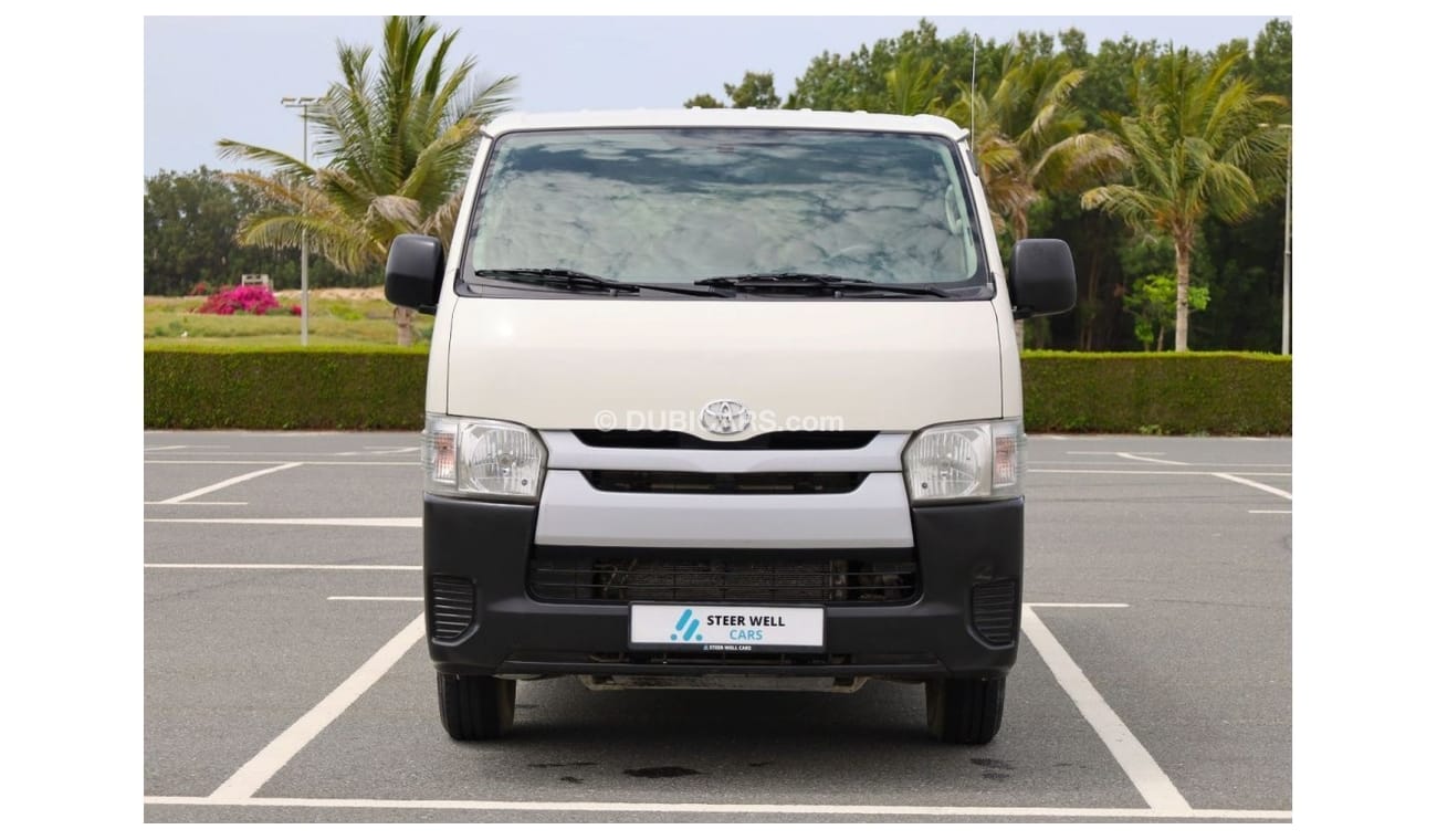 Toyota Hiace Delivery Van | Dry Box | Excellent Condition | GCC Specs