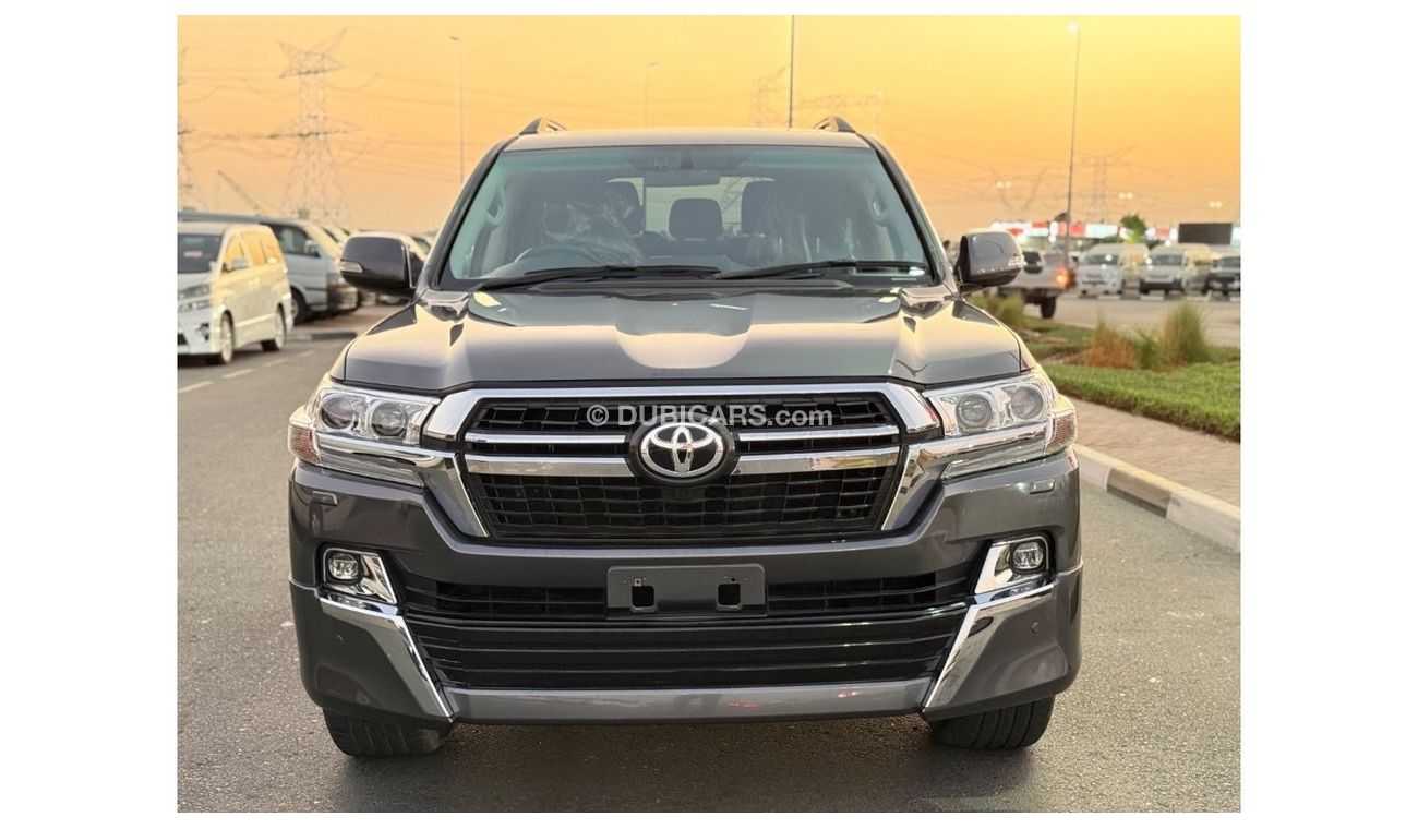 تويوتا لاند كروزر Toyota Landcruiser RHD diesel engine full option