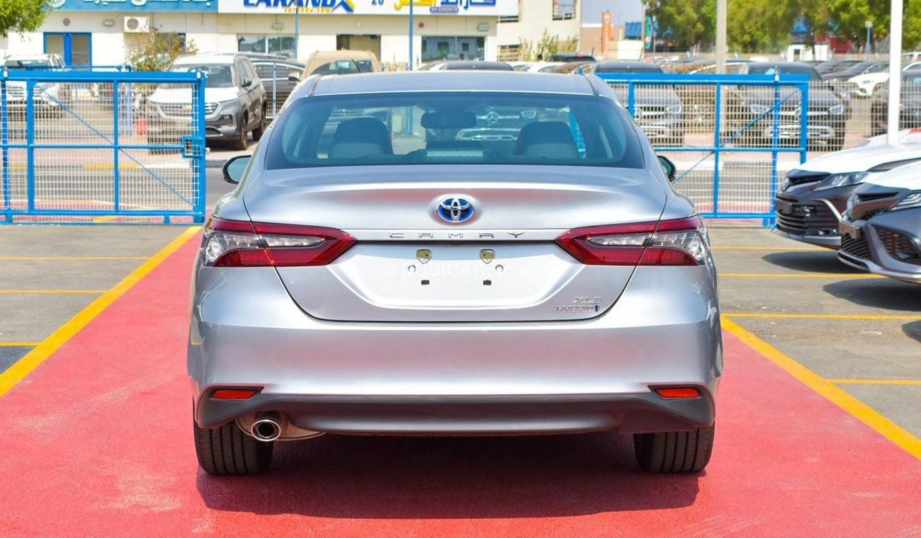 Toyota Camry XLE