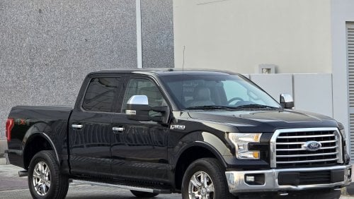 فورد F 150 لاريات