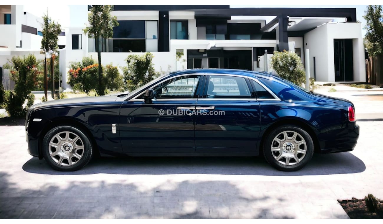 Rolls-Royce Ghost Std FULL SERVICE HISTORY | LOW MILEAGE | ROLLS ROYCE GHOST | 2016 | GCC | WELL MAINTAINED