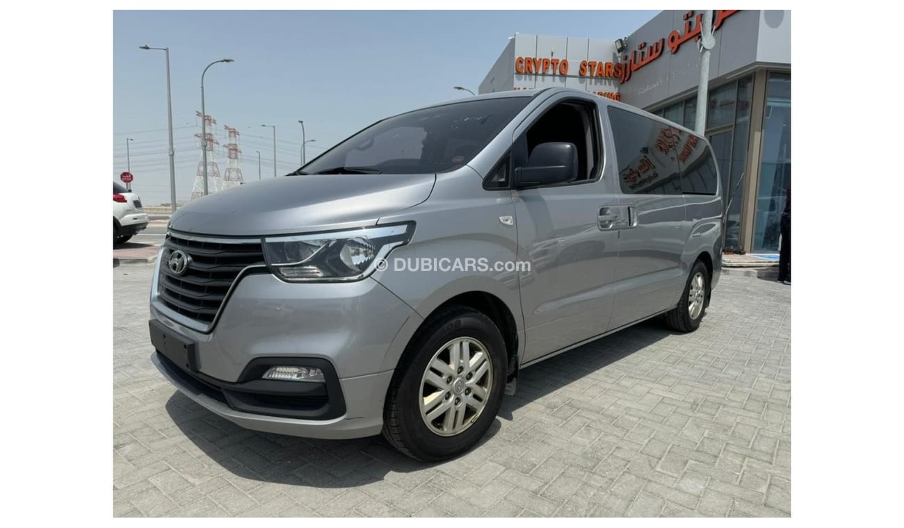 Hyundai H1 Starex