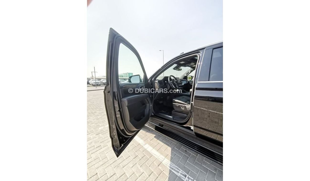 Chevrolet Suburban Chevrolet Premier Suburban - 2023 - Black