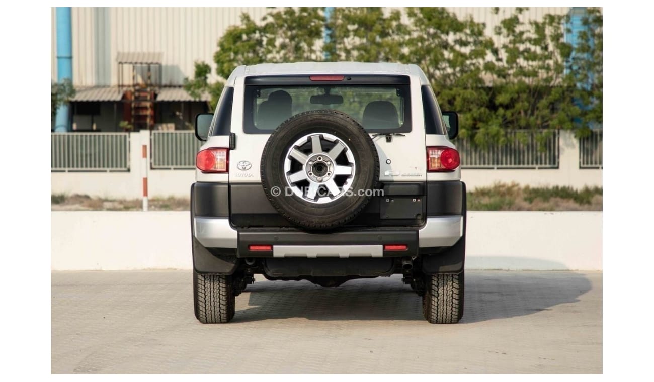 Toyota FJ Cruiser 2023 Toyota FJ Cruiser 4.0 Xtreme - White Inside Grey | Export Only