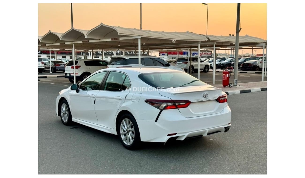 Toyota Camry 2022 SE SPORT LEATHER SEATS LOW KM CANADA SPEC