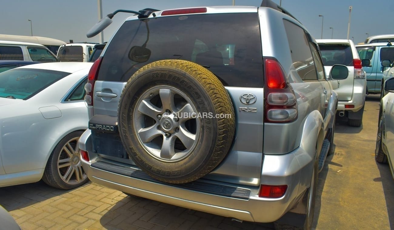 Toyota Prado KDJ125-0031125 || 2005, ||Diesel  || SILVERM, 3DR, A/T || ONLY FOR EXPORT || RIGHT HAND DRIVE.