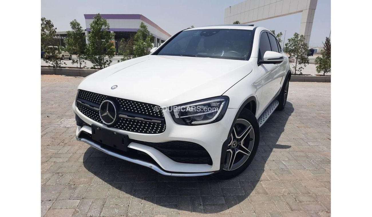 Mercedes-Benz GLC Coupe 200 Mercedes glc220d 2022 full option تتصدر للسعودية