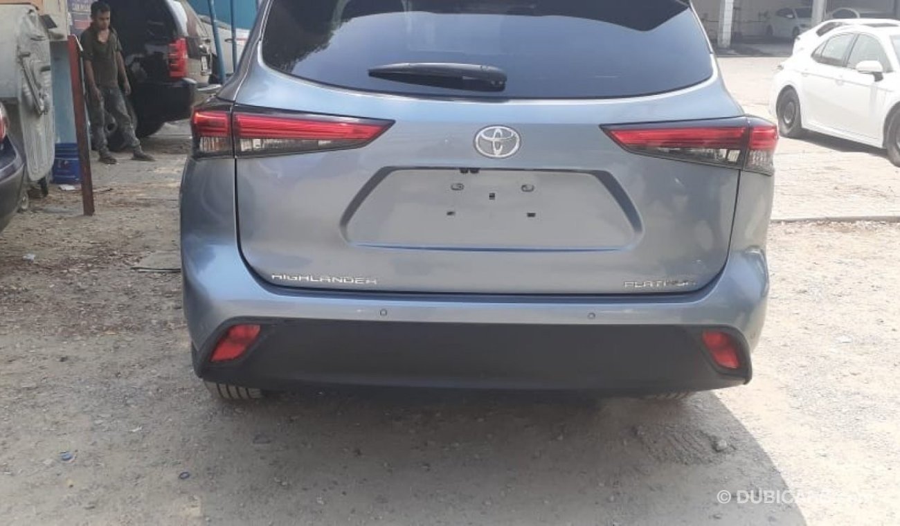 تويوتا هايلاندر 2022 Toyota Highlander Platinum 3.5L V6 /