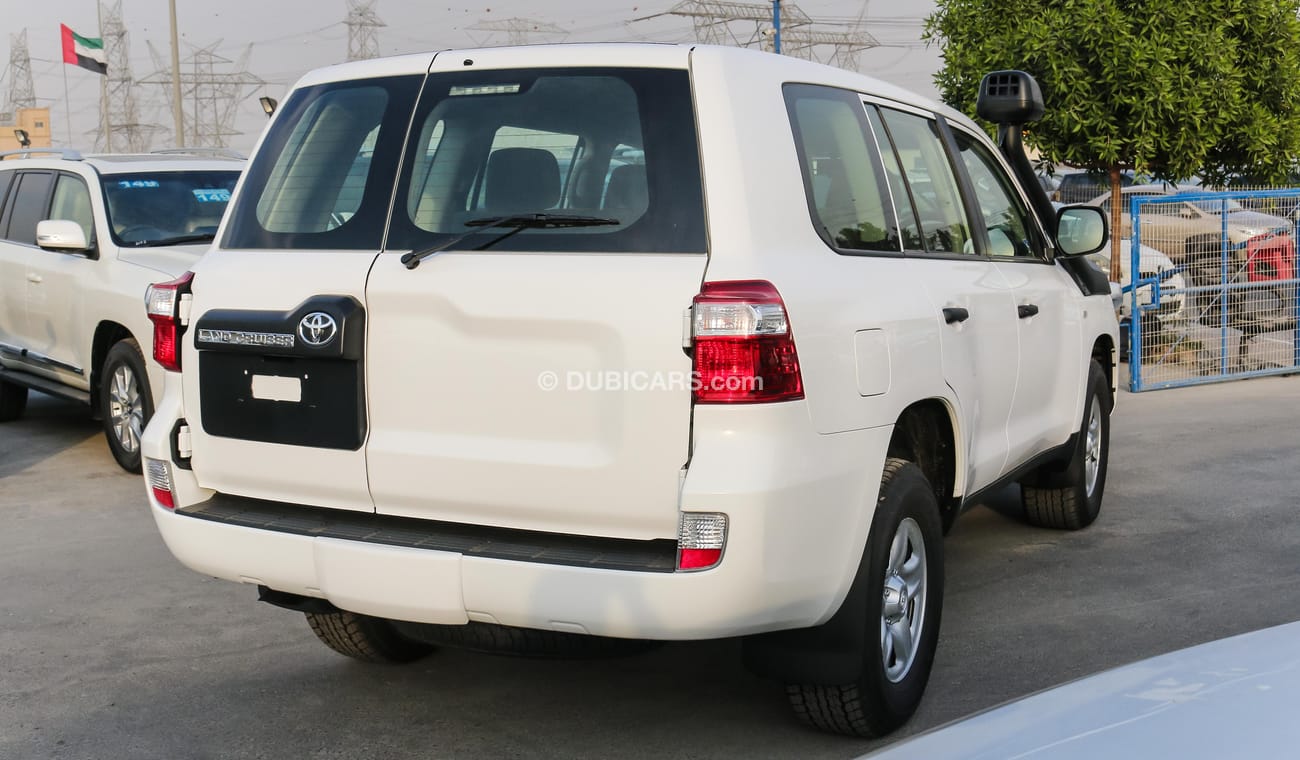 Toyota Land Cruiser V8 GX White Diesel Right Hand Drive