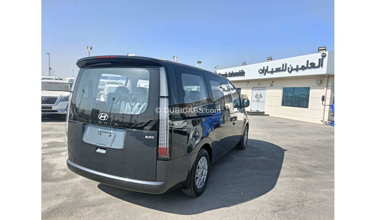 Hyundai Staria HYUNDAI STARIA 2.2 L 11 SEATS DIESEL 2025 (GCC SPECS) MANUAL