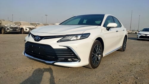 Toyota Camry 2.5L S+ (204 HP)