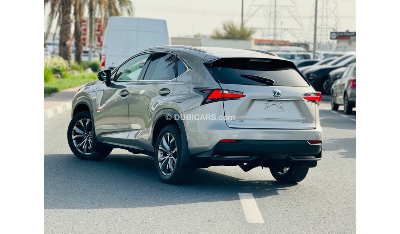 Lexus NX300