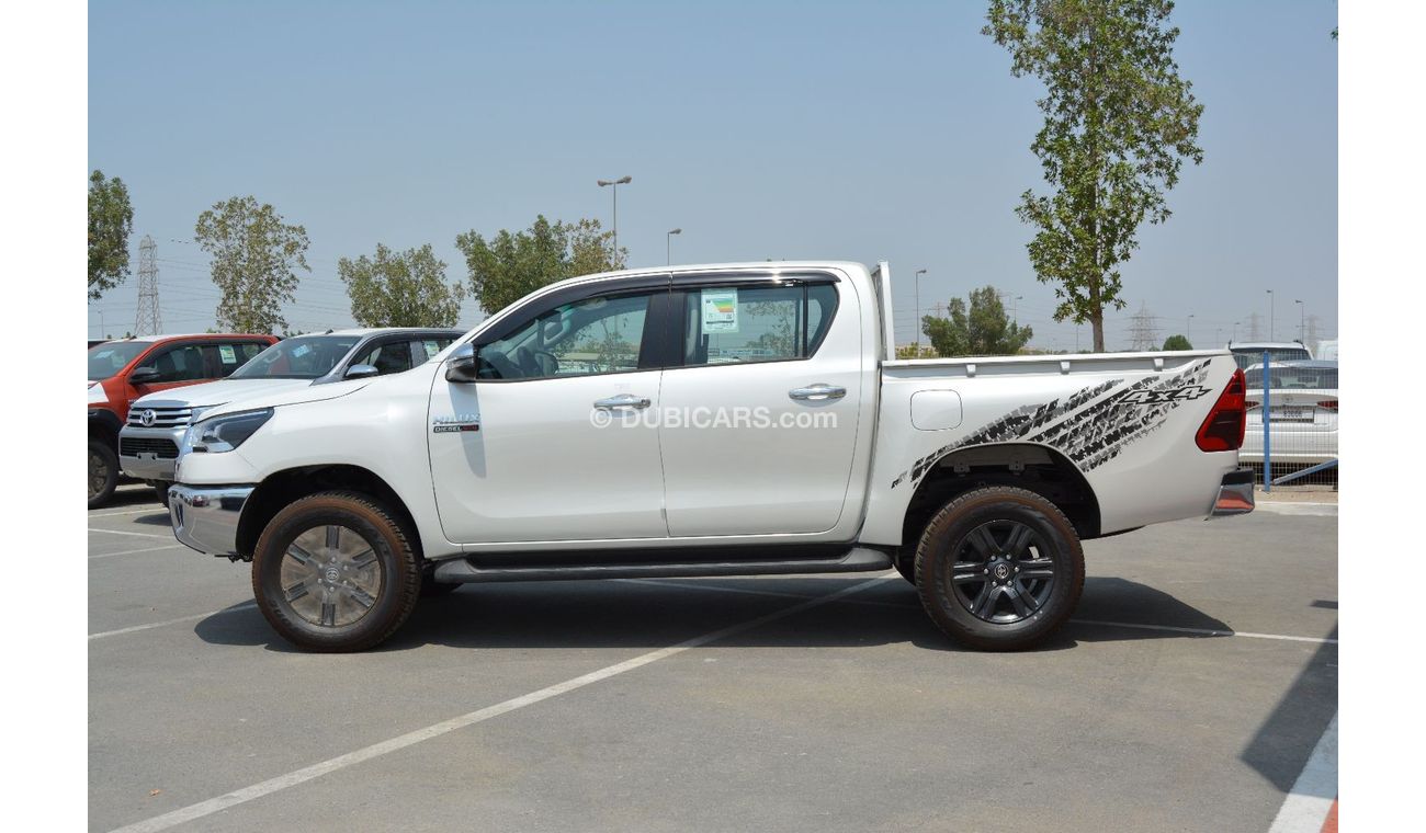 Toyota Hilux TOYOTA HILUX 2.4 L MT FULL OPTION WHITE 2022