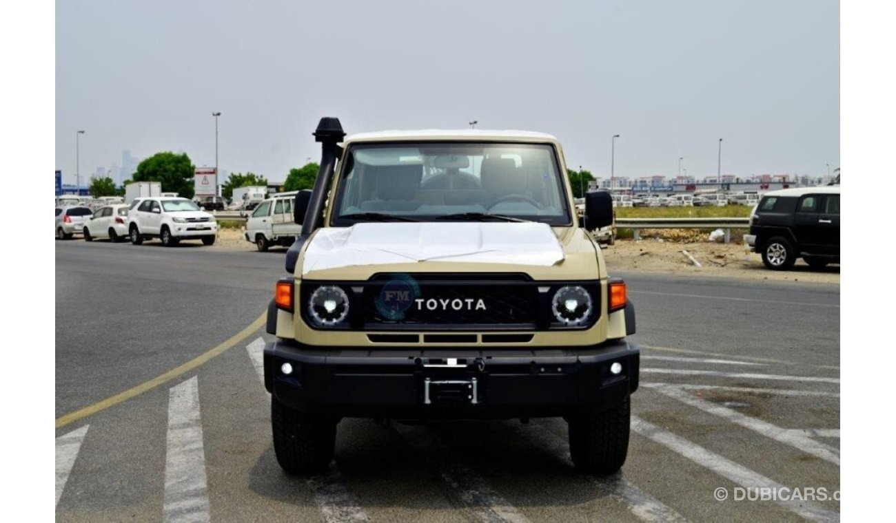 تويوتا لاند كروزر بيك آب 79 Double Cab Limited