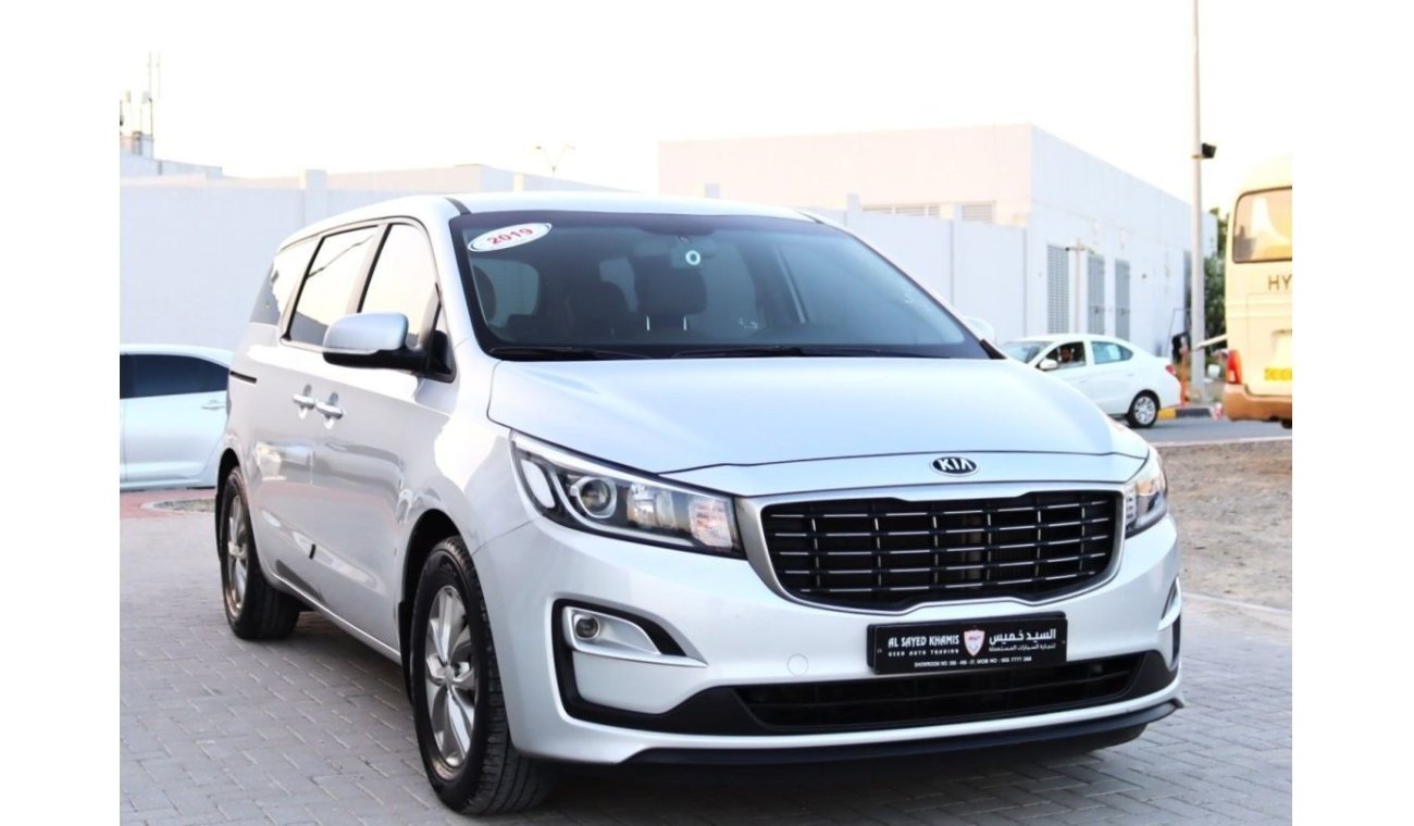 Kia Carnival Kia Carnival EX (YP) model 2019, 5 dirhams. MPV, 3.3 litres, 6 cylinder diesel, automatic, front whe