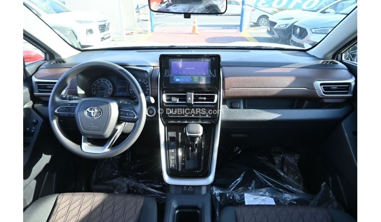 تويوتا إينوفا Toyota Innova 2.0L, FWD Petrol, Color Silver, Model 2024