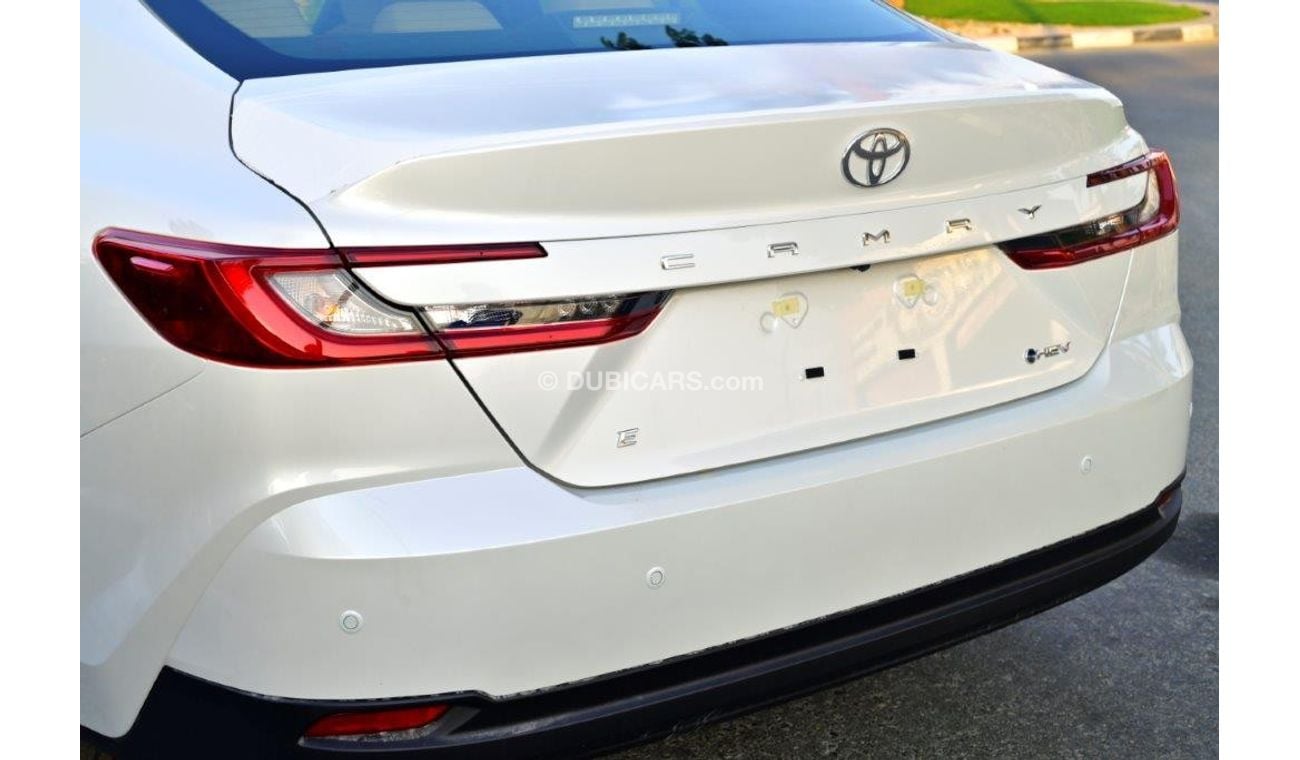 Toyota Camry 2.5L Hybrid Automatic