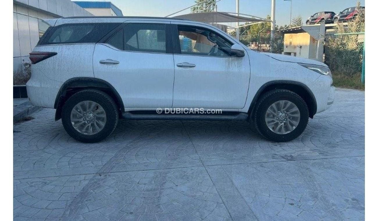 Toyota Fortuner 2.8L A/T DIESEL FULLY LOADED 2024 EXPORT ONLY