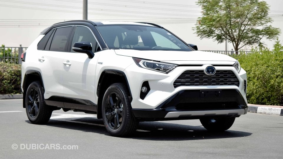 Toyota RAV 4 XSE Hybrid for sale AED 140,000. White, 2019