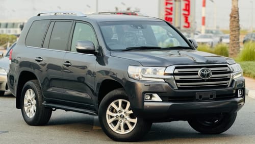 تويوتا لاند كروزر Toyota Land Cruiser 2018 Vx v8 diesel