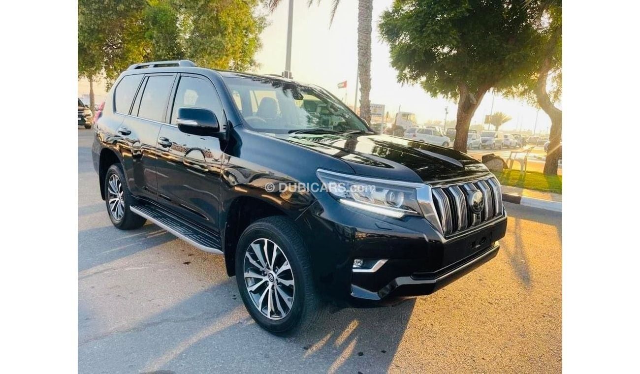 تويوتا برادو Toyota Kakadu prado 2021 full option sunroof. Electric seats . Leather seats. Coolbox. In Excellent