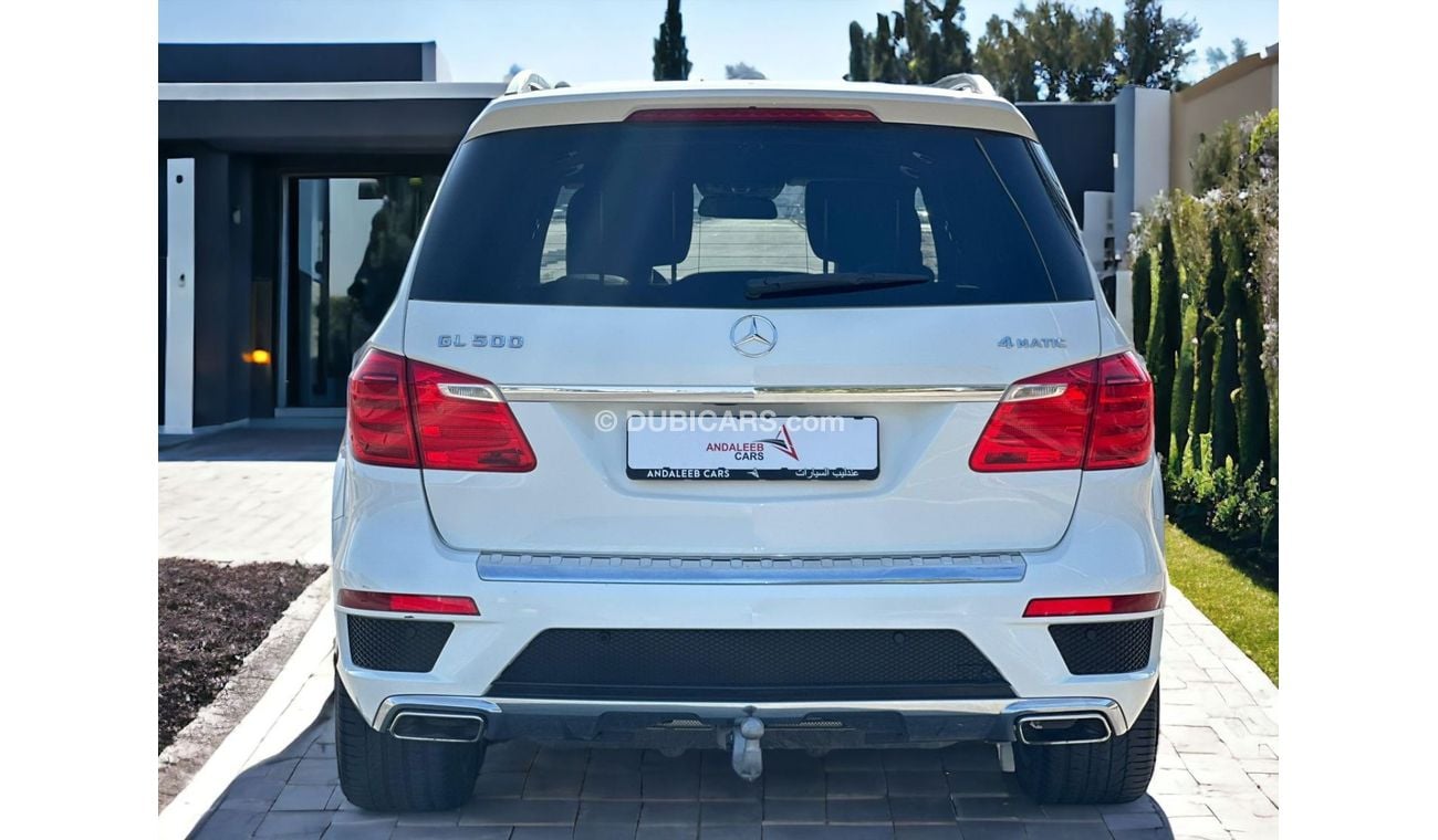 Mercedes-Benz GL 500 Std 4.7L AED 1,870 PM | MERCEDES BENZ | GL500 4.7L V8 | GCC |2015 | 0% DOWNPAYMENT