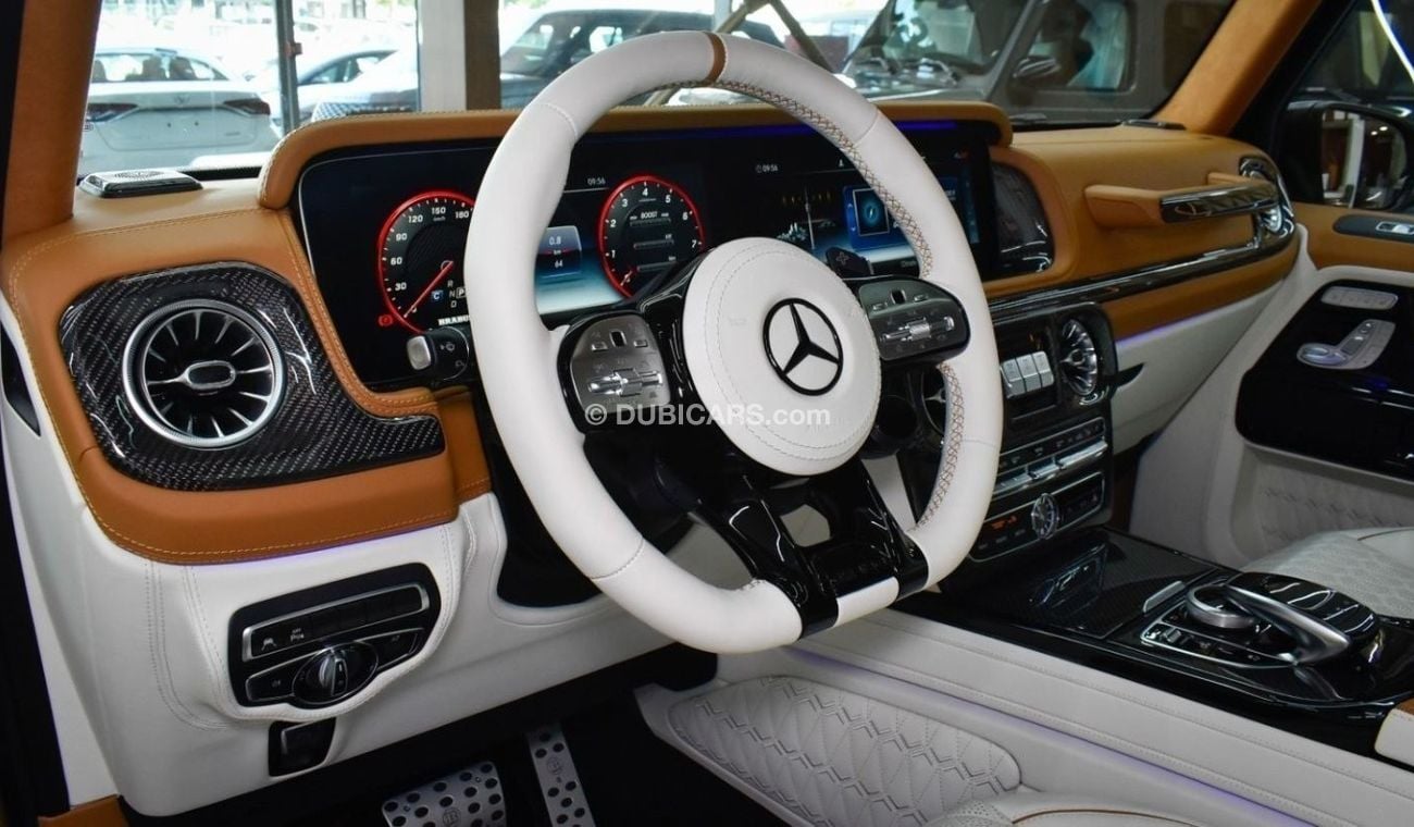 Mercedes-Benz G 63 AMG MERCEDES G 800 BRABUS 2024 ROSE GOLD– (BRABUS MIDDLE EAST)