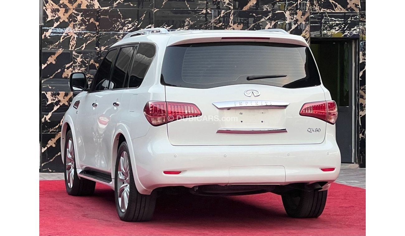 Infiniti QX80 Limited 5.6L