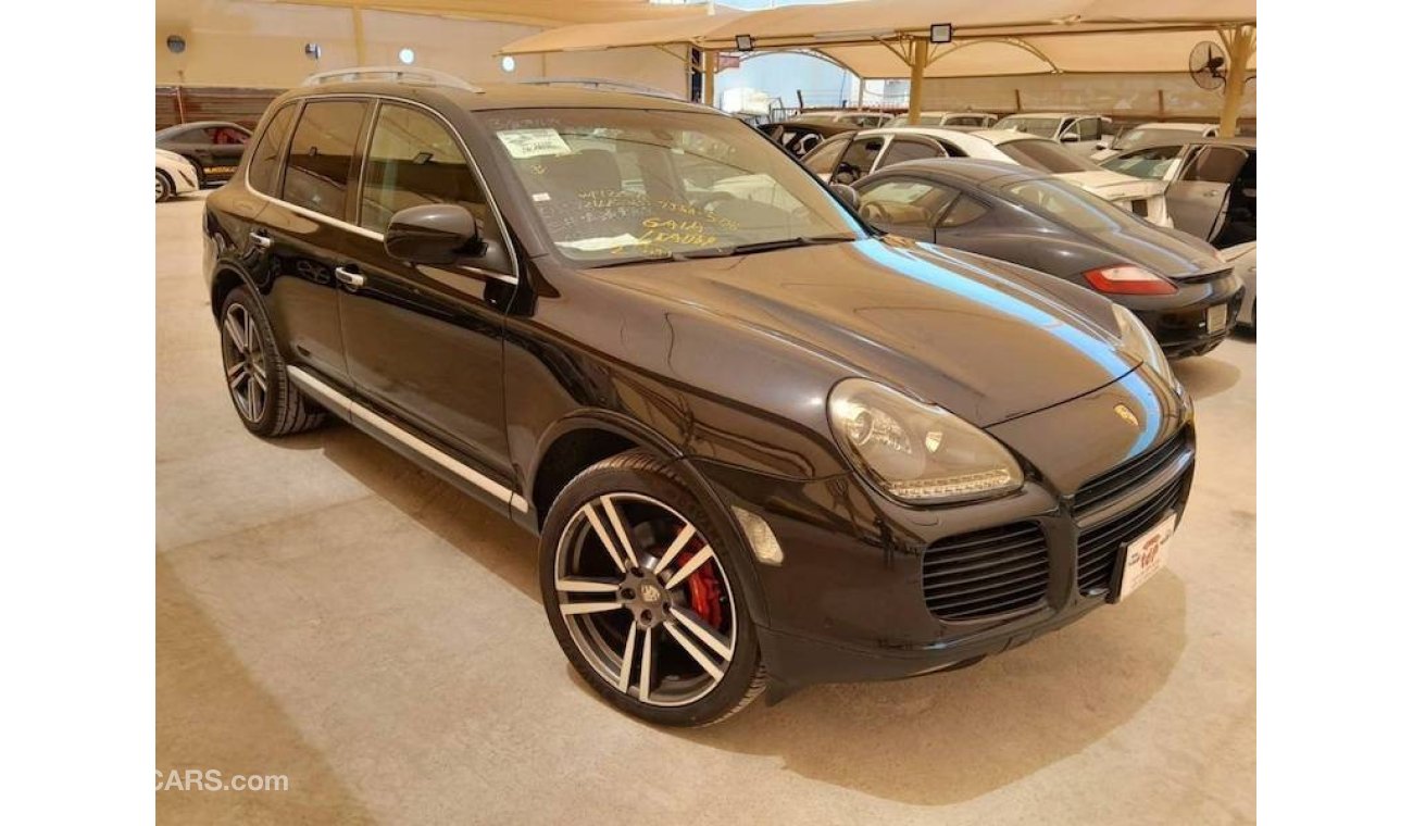 Porsche Cayenne PORSCHE CAYENNE TURBO 4.5L 2006 WITH SUNROOF, ELECTRIC LEATHER SEAT, T.V NAVIGATION AND MUCH MORE...